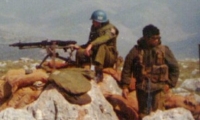 Norsk soldat og israelsk soldat i Sør-Libnaon 1978