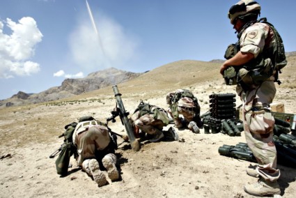 Norske soldater skyter med BK i Afghanistan
